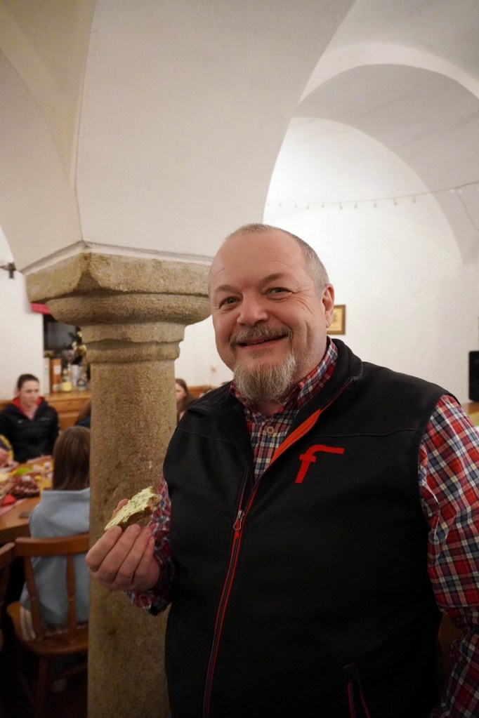 Hofbesitzer Josef Wimeder.